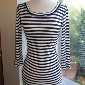 Cabi #394 Deckhand Tee